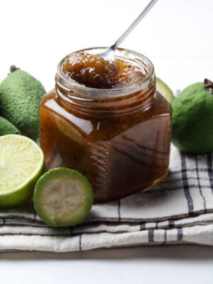Feijoa and lime jam